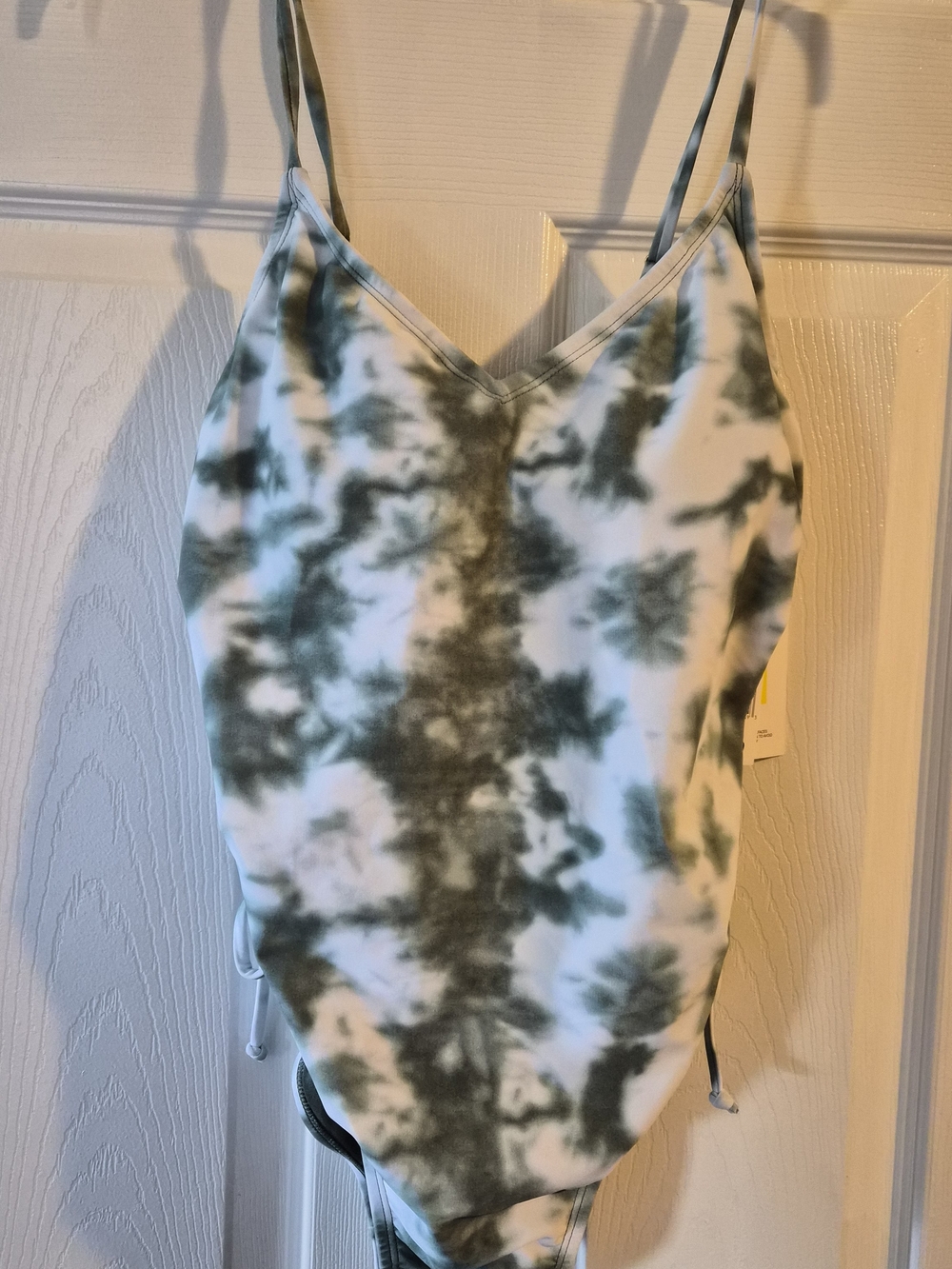 Tie-Dye Army Green V-Neck One-Piece Swimsuit with Adjustable Straps and Sides